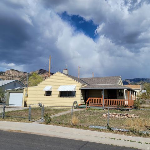 Photo of 207 N RAWLINS ST, East Carbon, UT 84520 (MLS # 2158600)