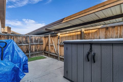 Tiny photo for 1425 E 5850 S #4E, South Ogden, UT 84405 (MLS # 2130628)