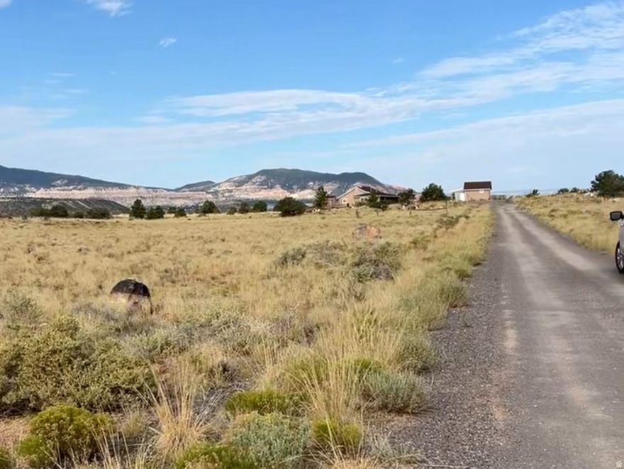 No CC&Rs. Electricity & Fiber Optic available at lot line. Beautiful mountain views and easily accessible land Close to Capitol Reef.
