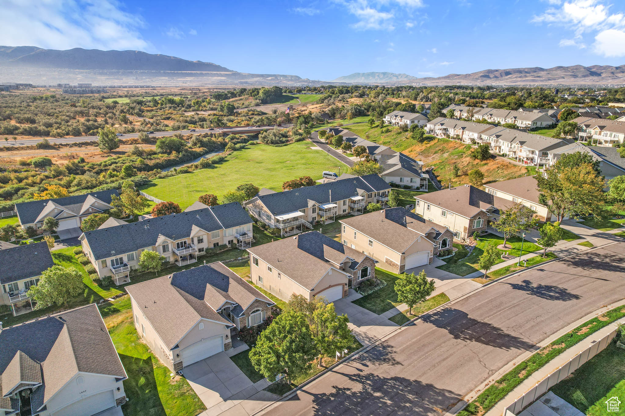 TITHING HILL FARM PH 2 CONDO - Residential