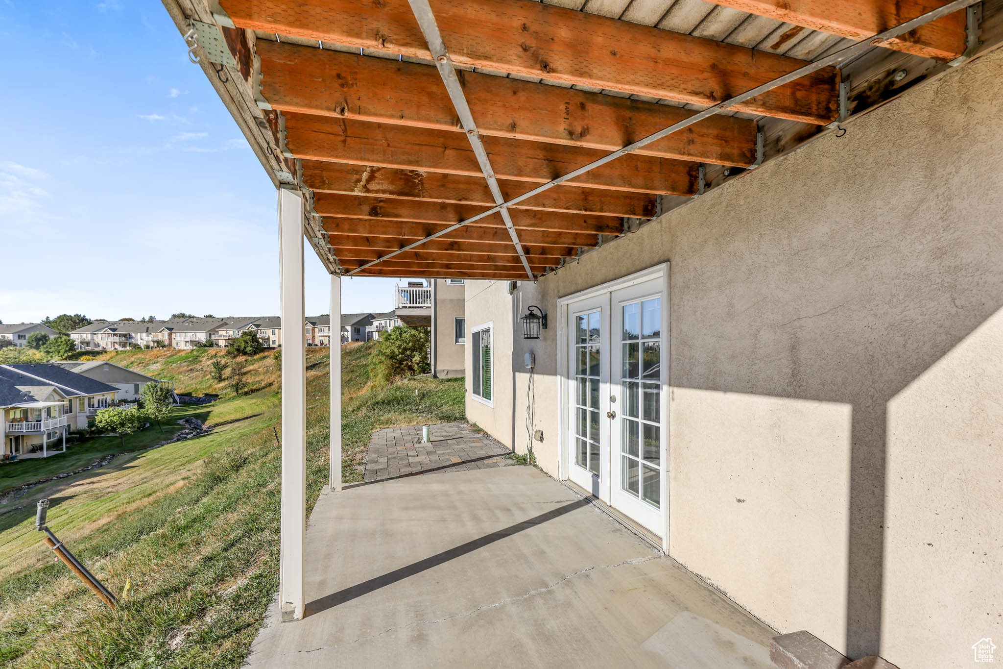TITHING HILL FARM PH 2 CONDO - Residential