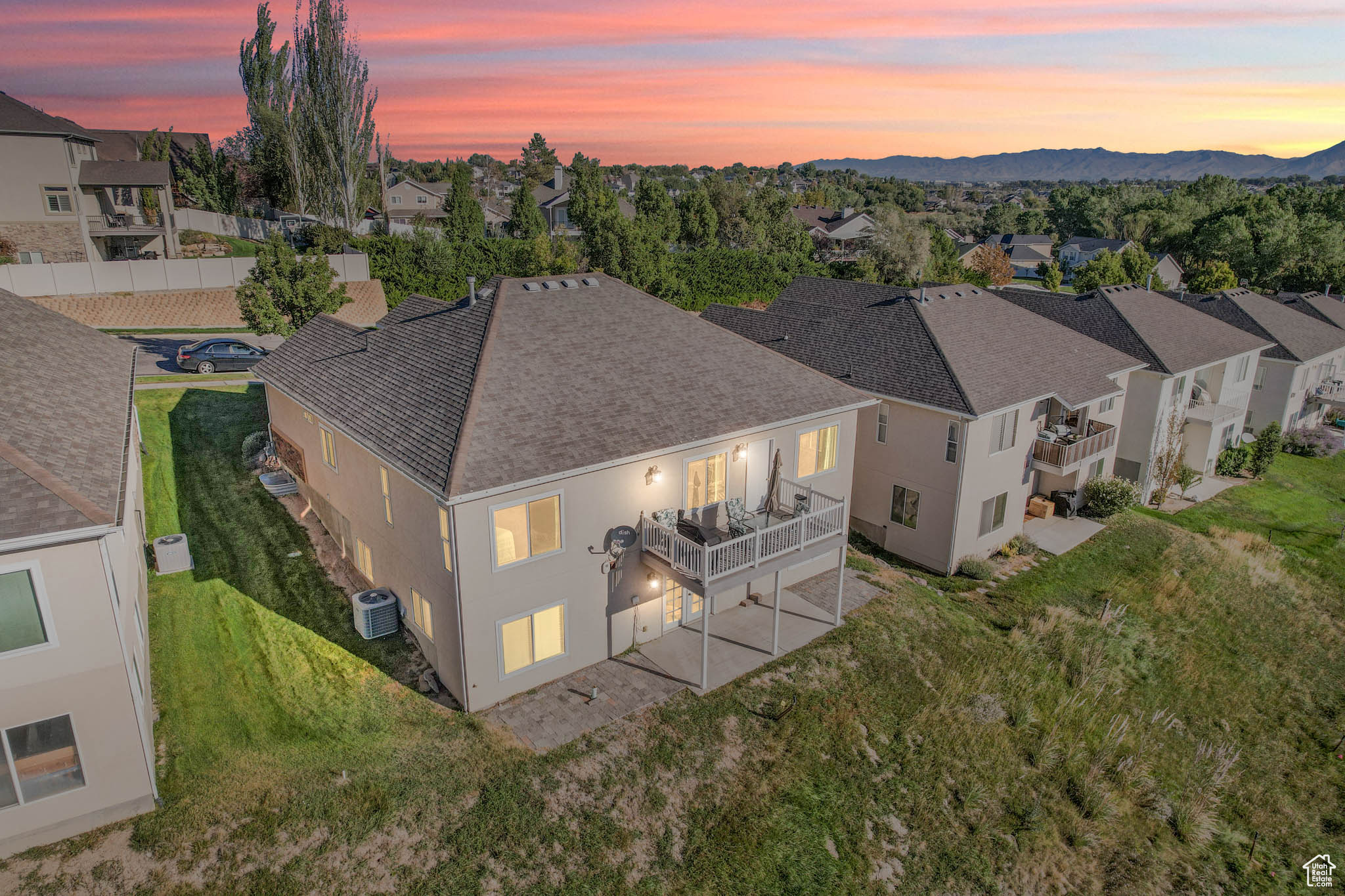 TITHING HILL FARM PH 2 CONDO - Residential