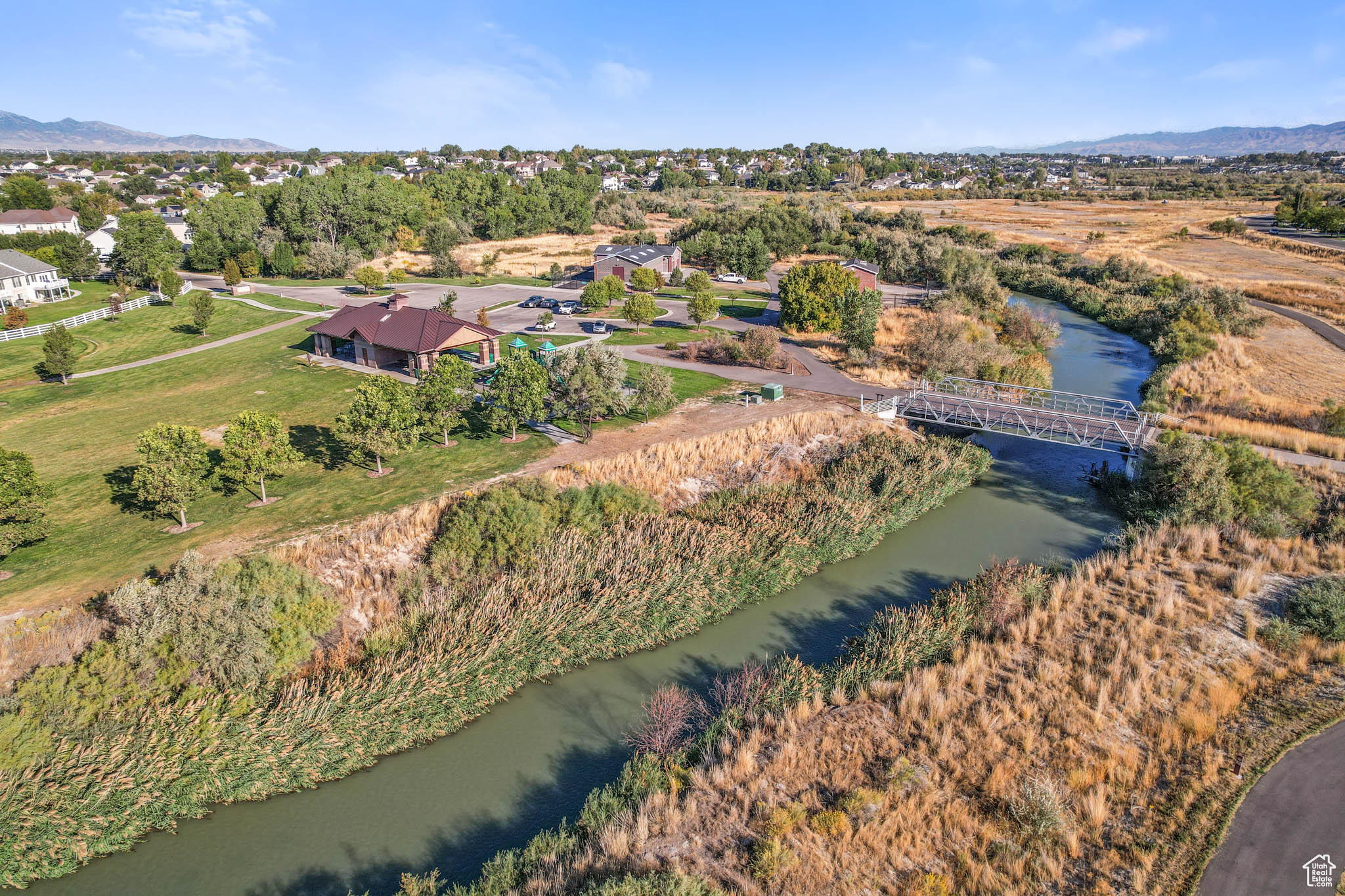 TITHING HILL FARM PH 2 CONDO - Residential