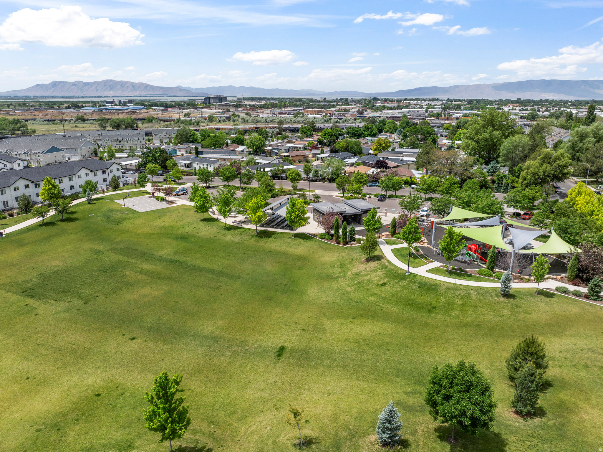SCANDIA - Residential