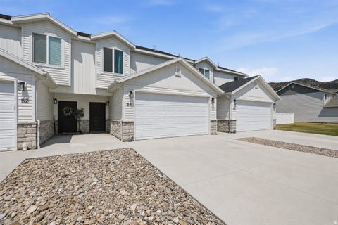 Townhouse For Sale - 54 Cedar Ln<br/> Malad City, ID 83252