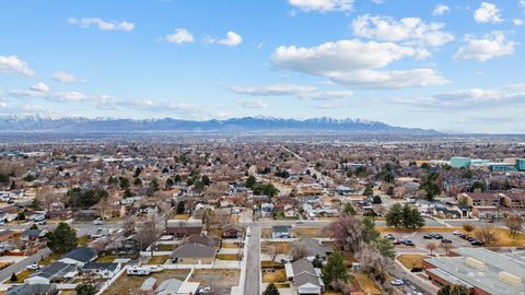 Tiny photo for 1091 E MECHAM LN, Midvale, UT 84047 (MLS # 2140222)