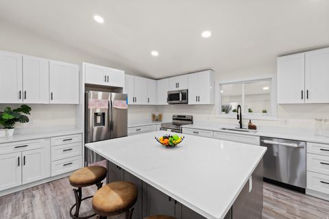 Tiny photo for 1091 E MECHAM LN, Midvale, UT 84047 (MLS # 2140222)