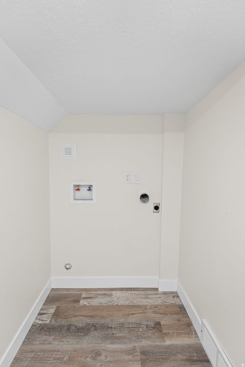 Tiny photo for 1091 E MECHAM LN, Midvale, UT 84047 (MLS # 2140222)