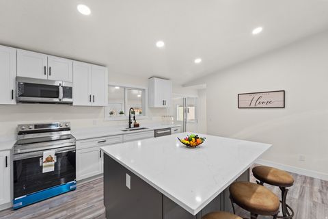 Tiny photo for 1091 E MECHAM LN, Midvale, UT 84047 (MLS # 2140222)