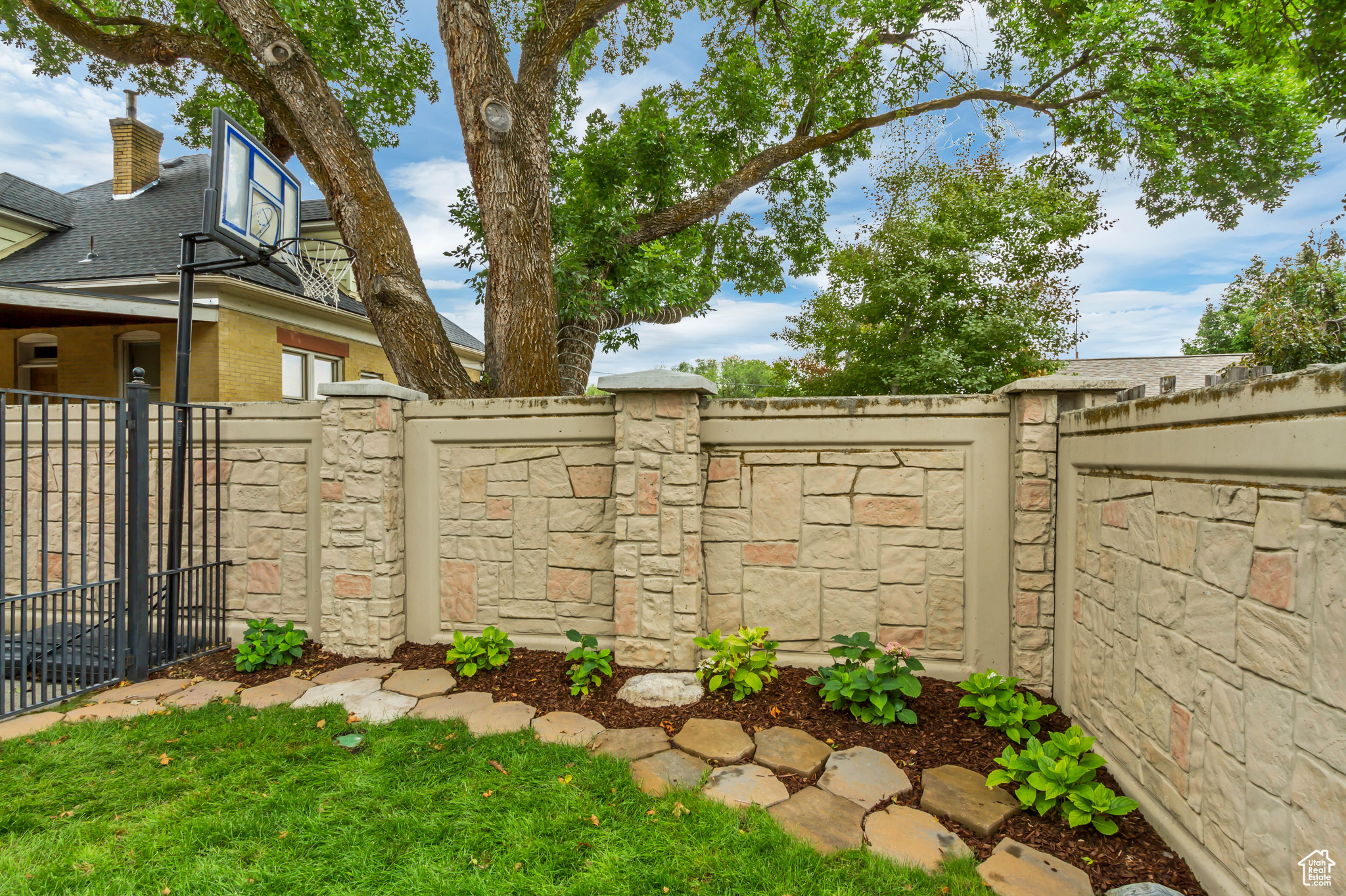 WINDER PARK PLACE - Residential