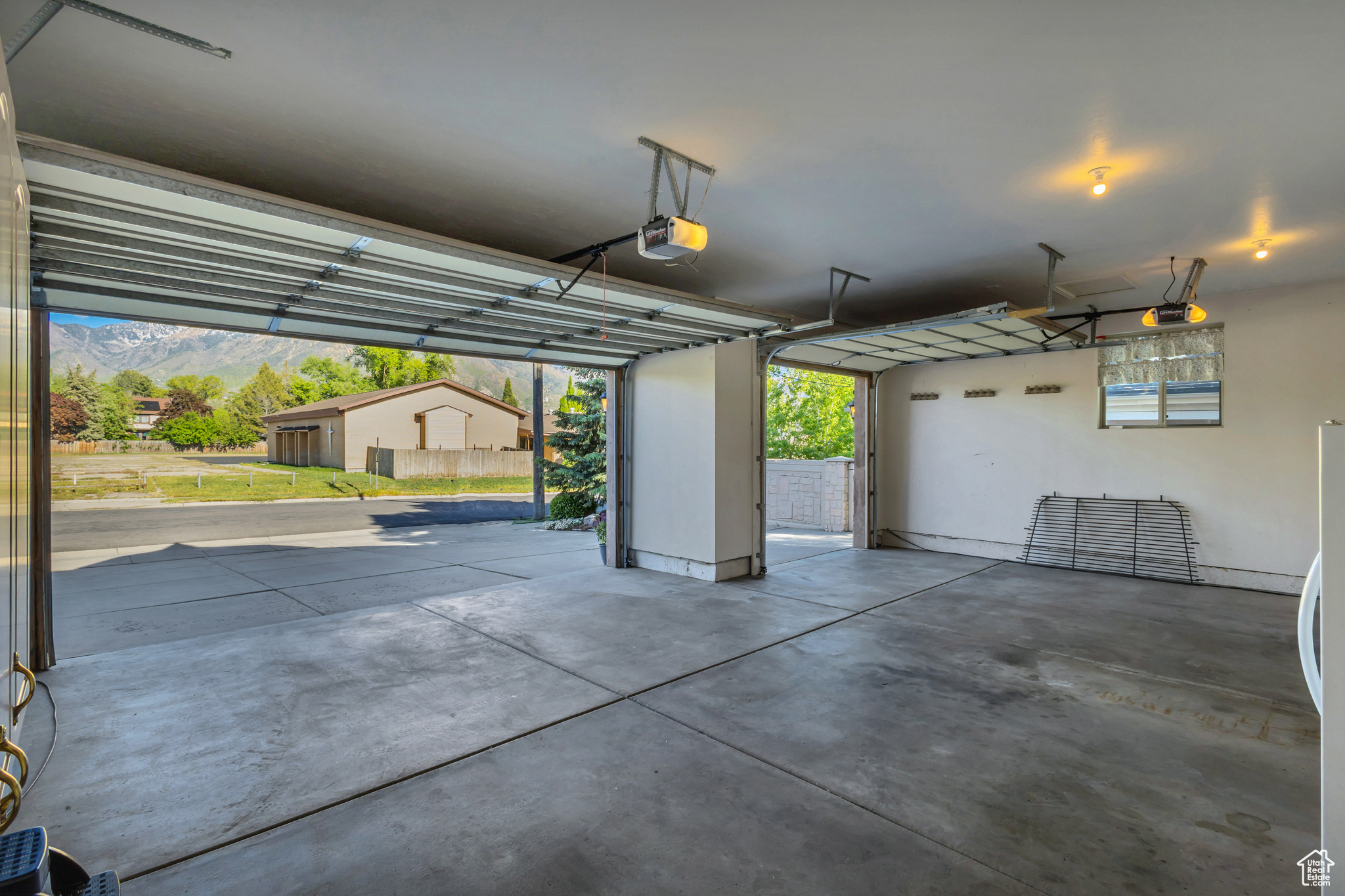 WINDER PARK PLACE - Residential