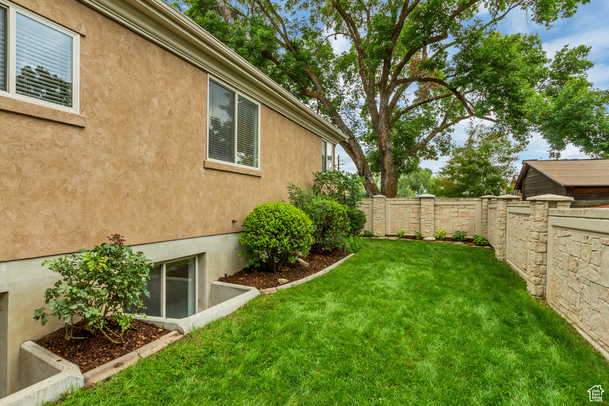 WINDER PARK PLACE - Residential