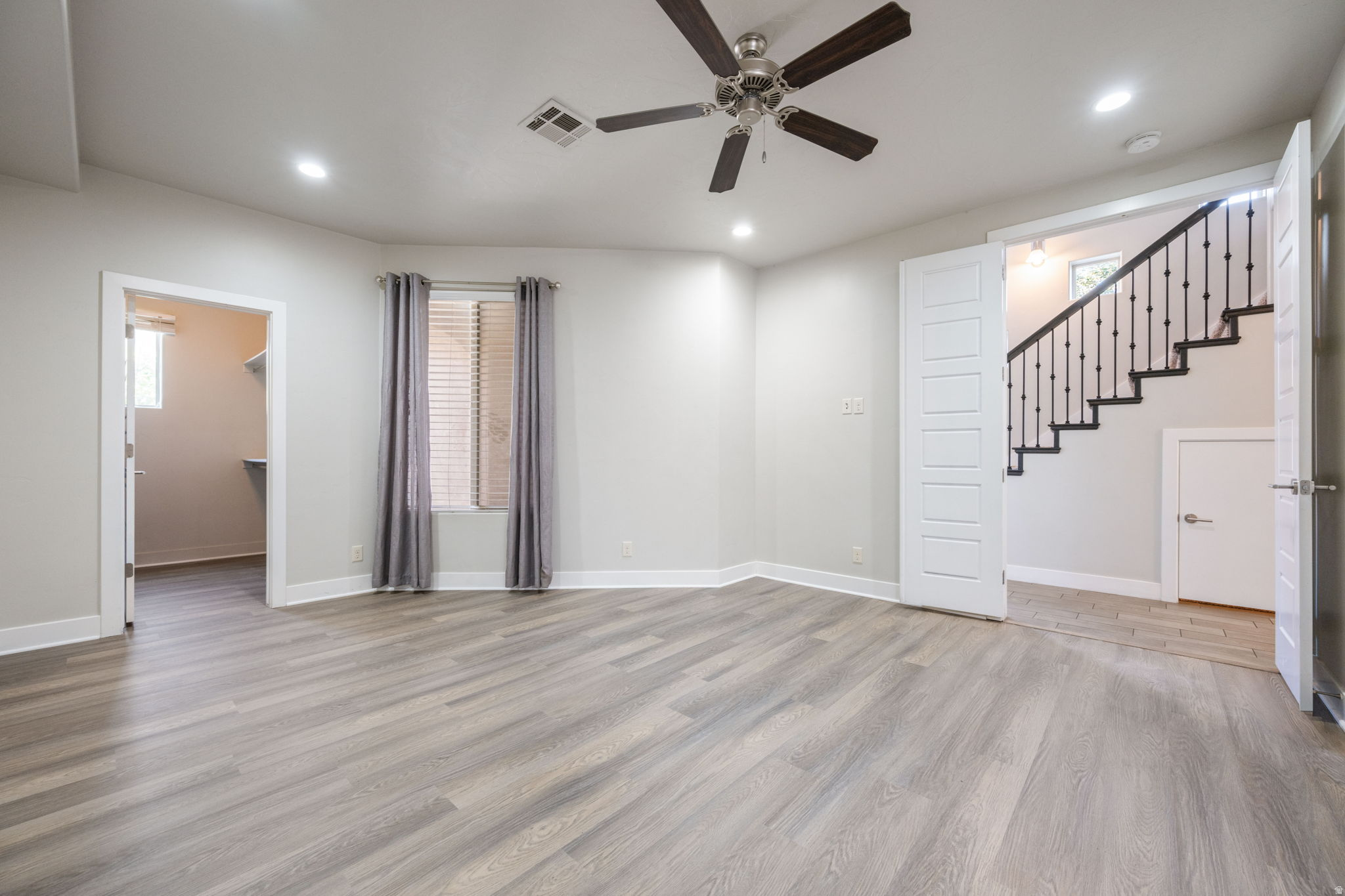 VILLAS AT SIENNA HILLS - Residential