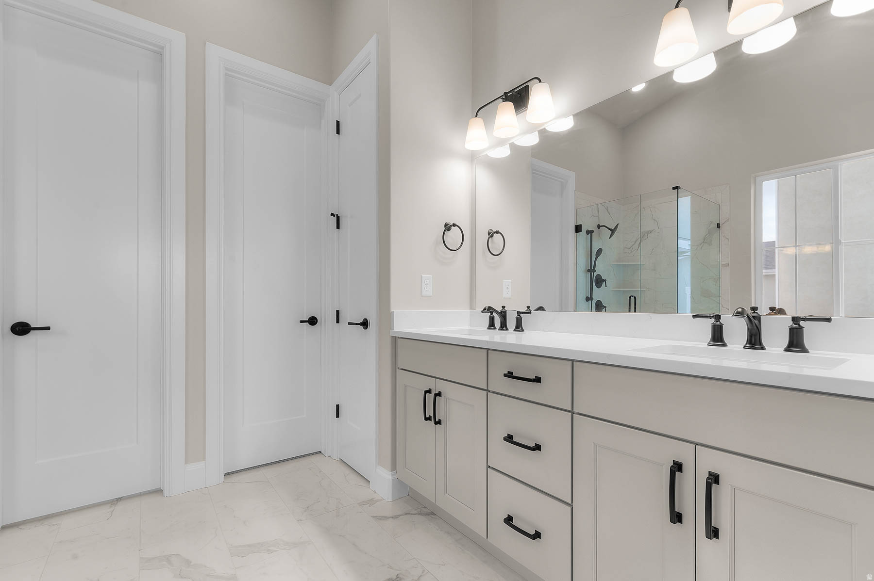 BIG WILLOW CREEK 314 - Residential