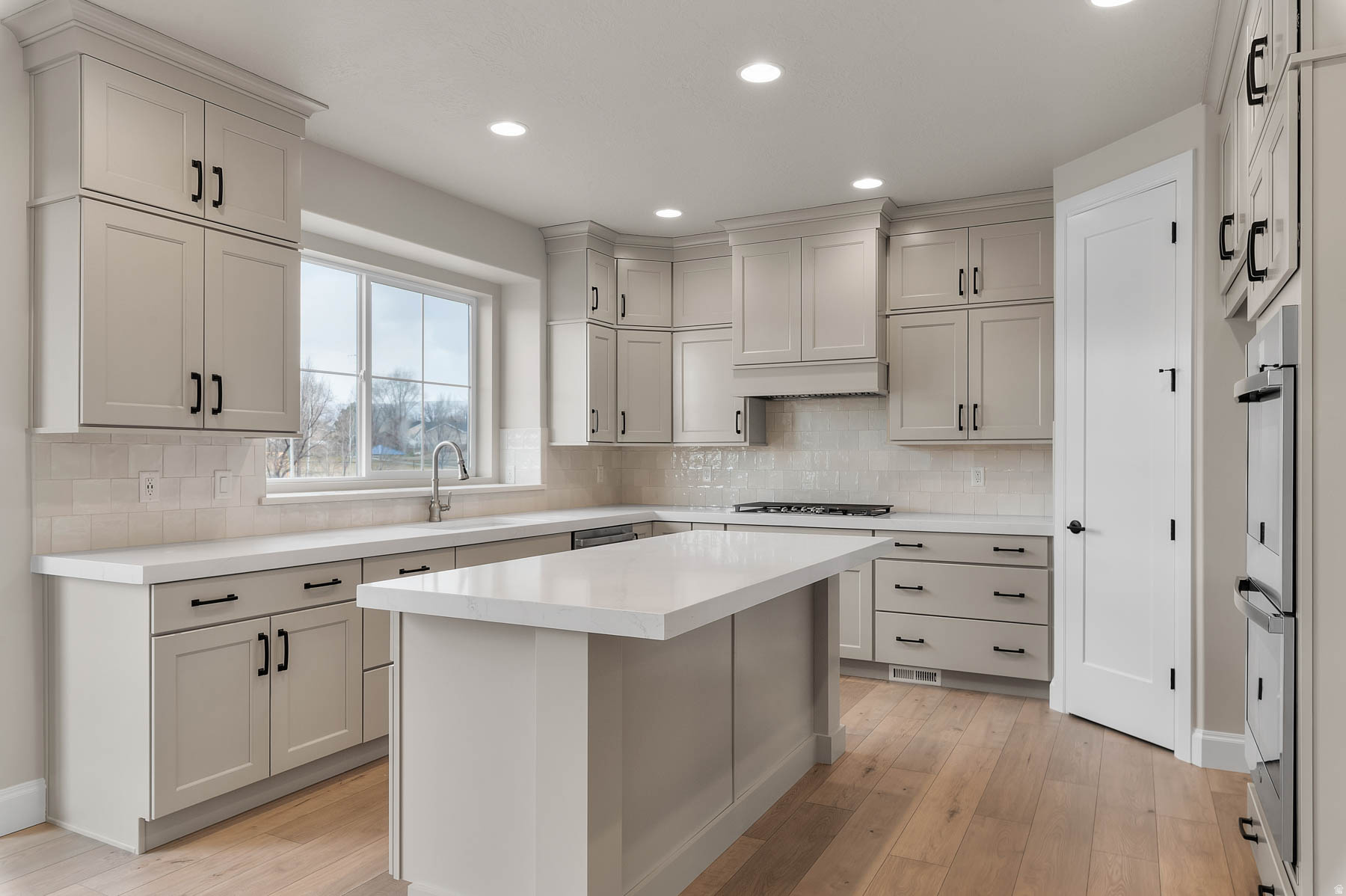 BIG WILLOW CREEK 314 - Residential