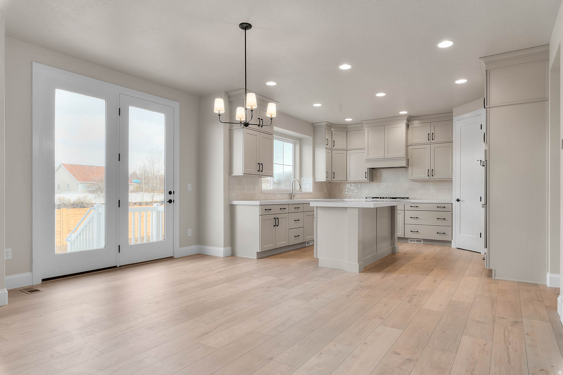 BIG WILLOW CREEK 314 - Residential