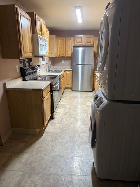 Tiny photo for 13160 S 300 E, Draper, UT 84020 (MLS # 2133600)