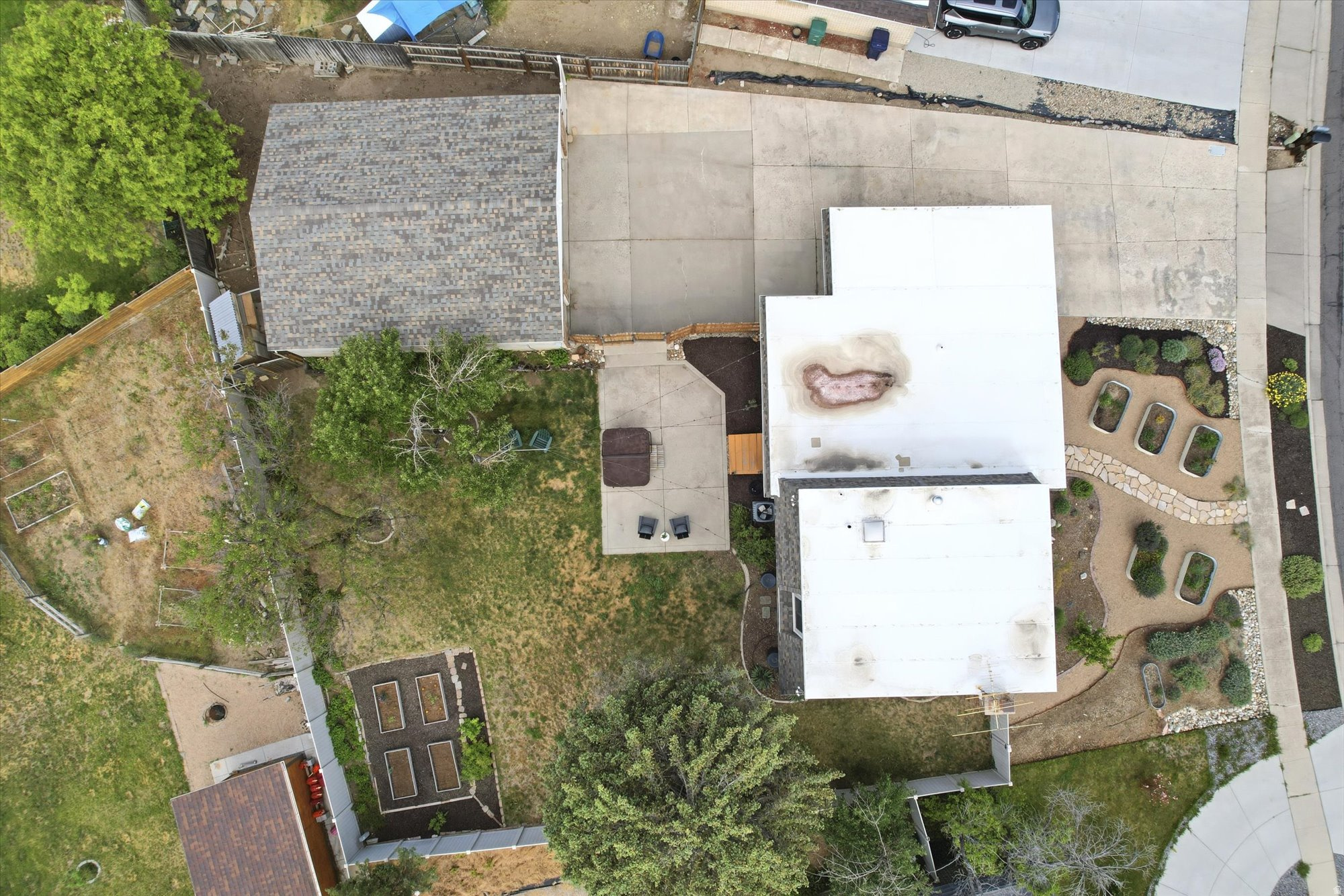 CAPISTRANO VILLA - Residential