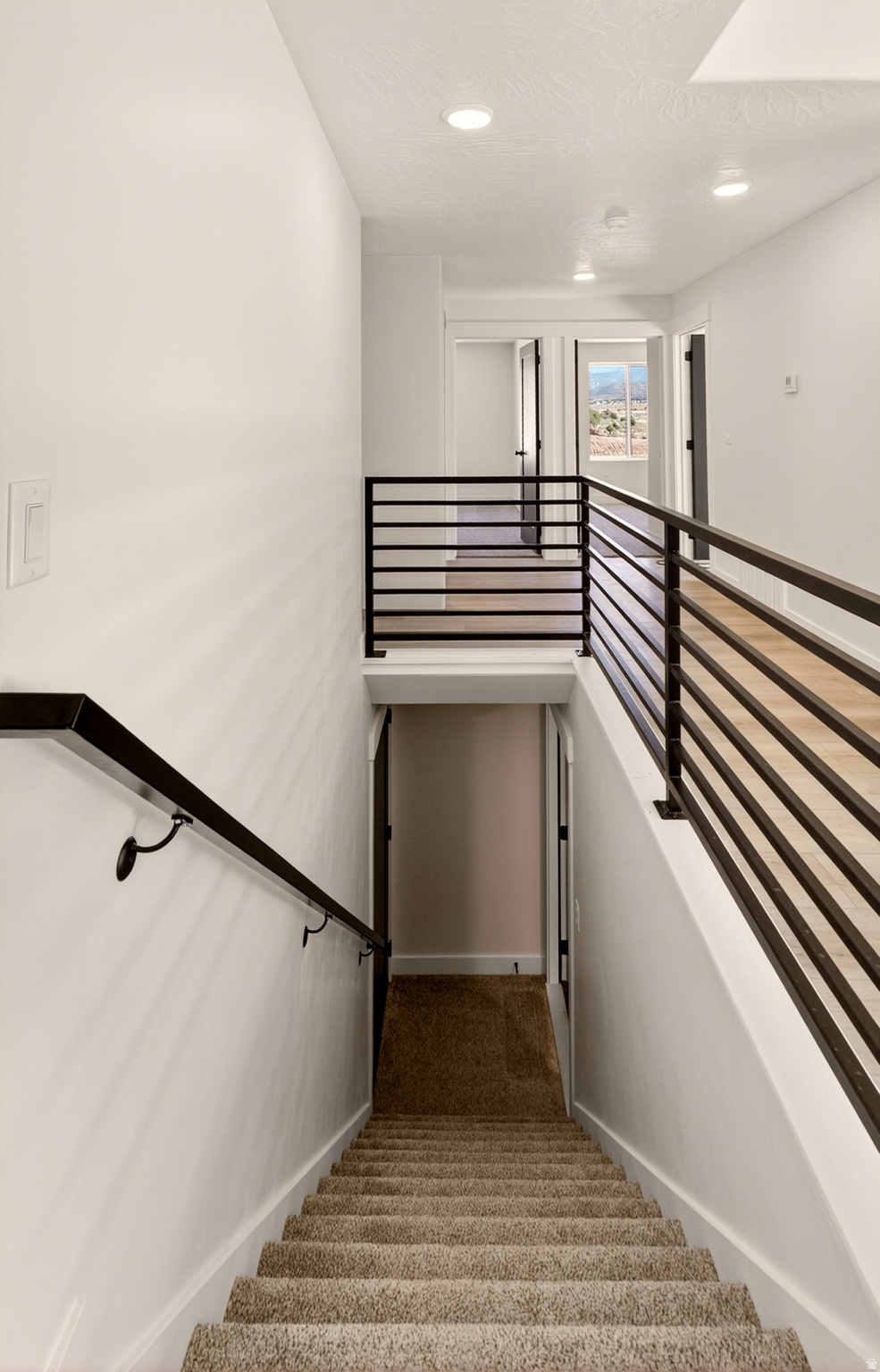 BLACK SAGE - Residential