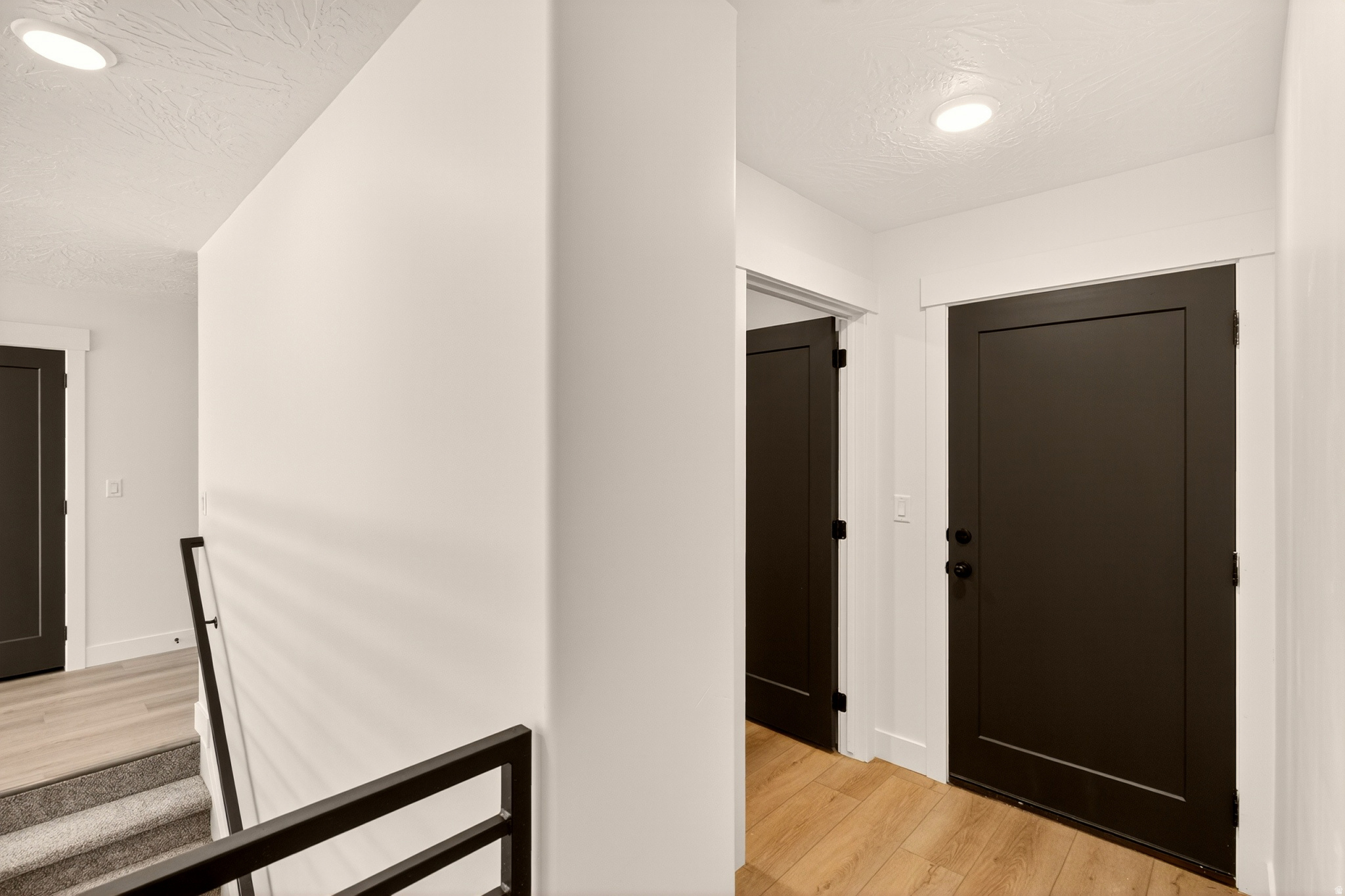 BLACK SAGE - Residential