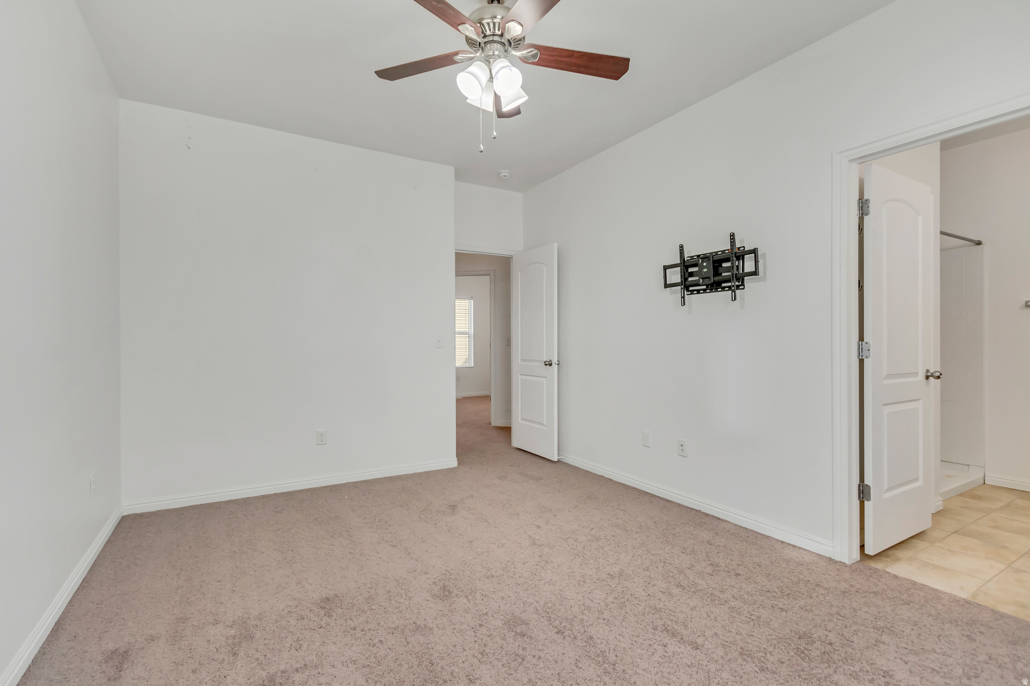 HUNTLY MANOR - Residential