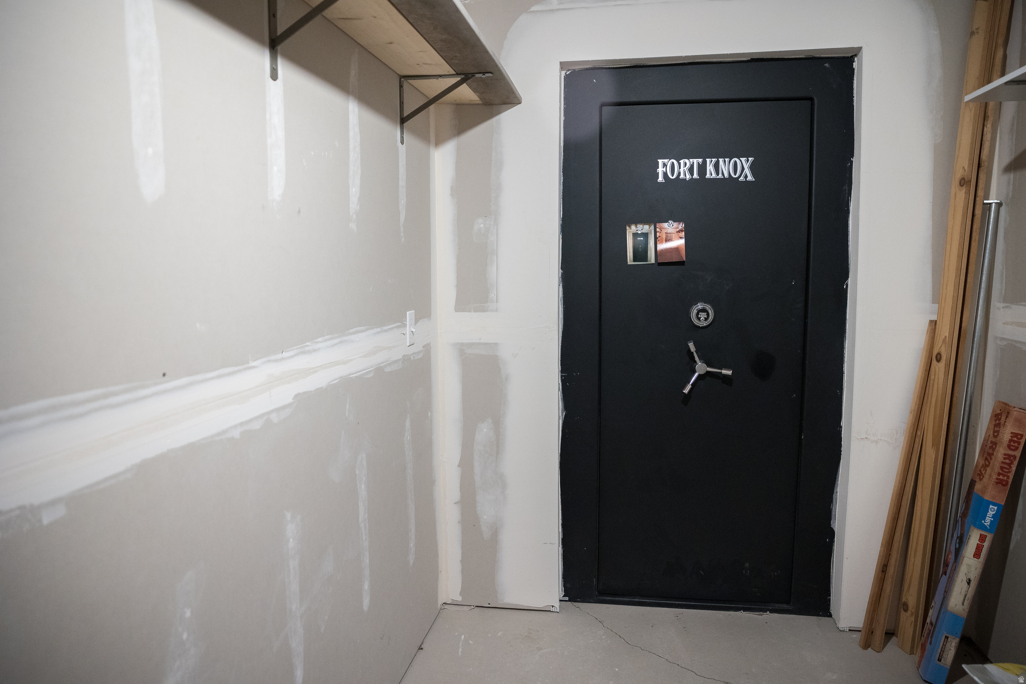 THE VISTAS AT SUMMIT RIDGE - Residential