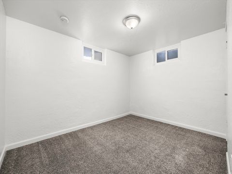 Tiny photo for 255 E 3060 N, Provo, UT 84604 (MLS # 2150896)