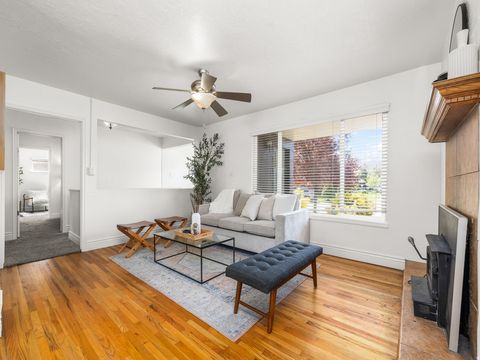 Tiny photo for 255 E 3060 N, Provo, UT 84604 (MLS # 2150896)