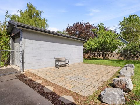 Tiny photo for 255 E 3060 N, Provo, UT 84604 (MLS # 2150896)