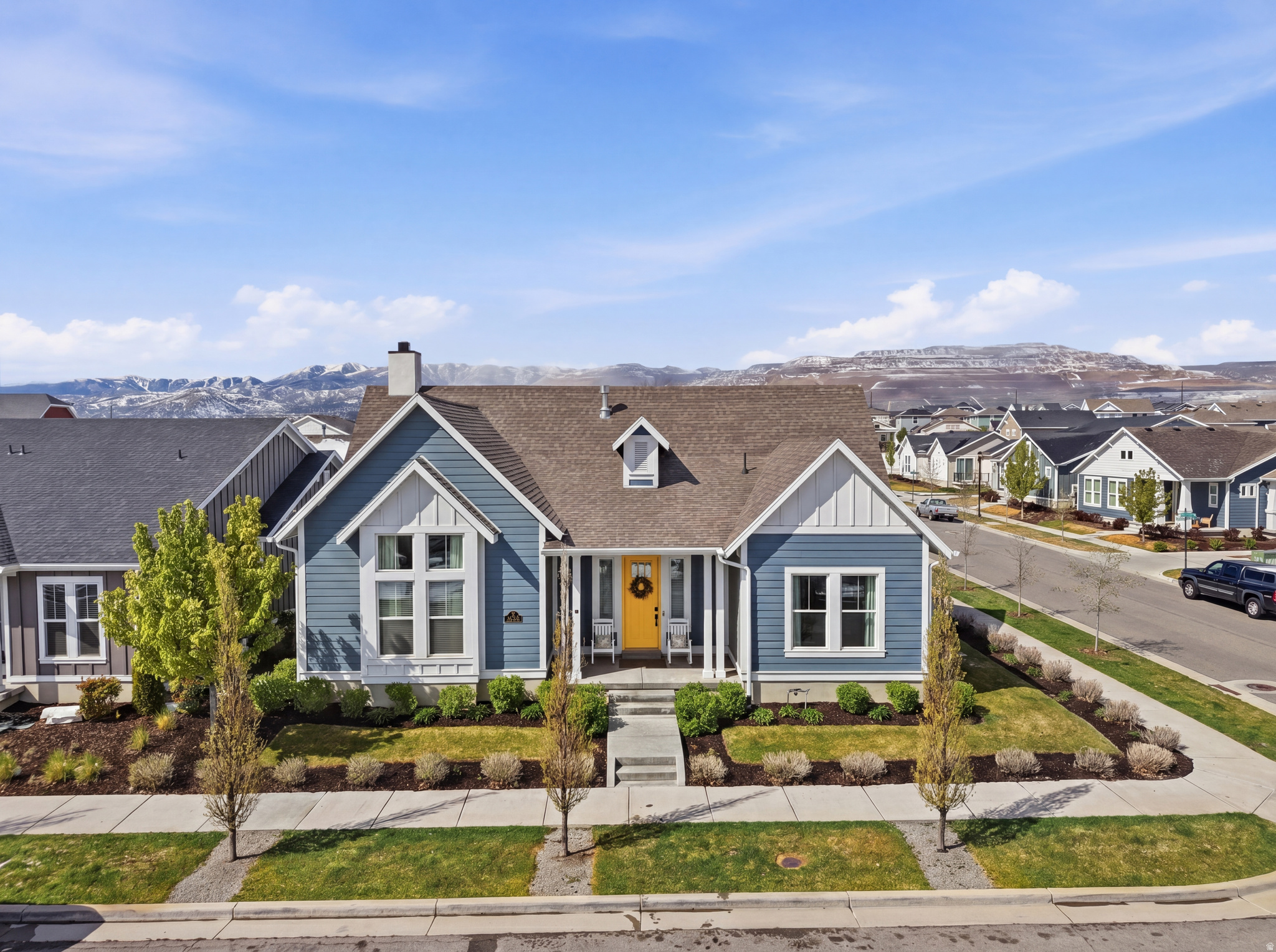 DAYBREAK - Residential