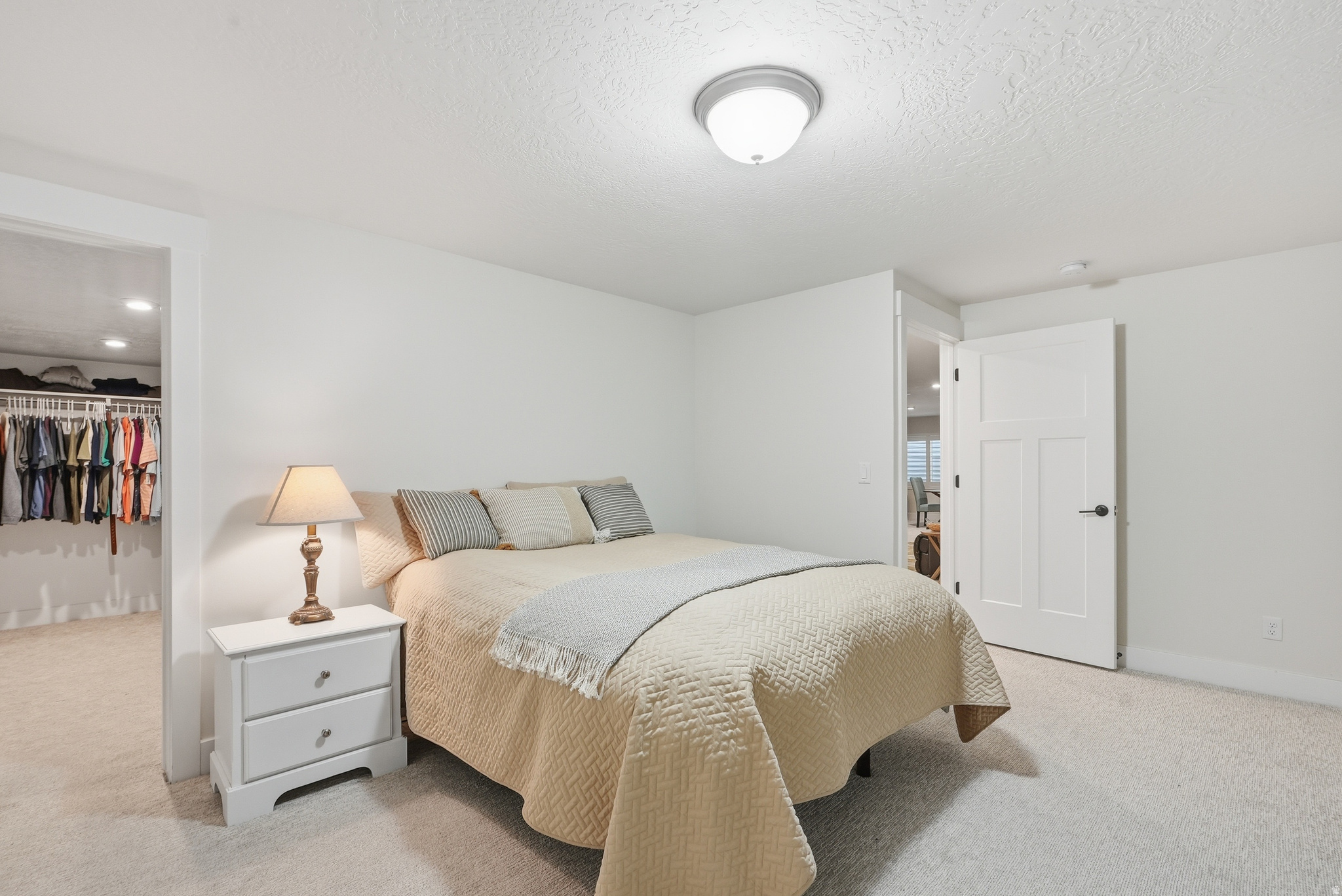 DAYBREAK - Residential