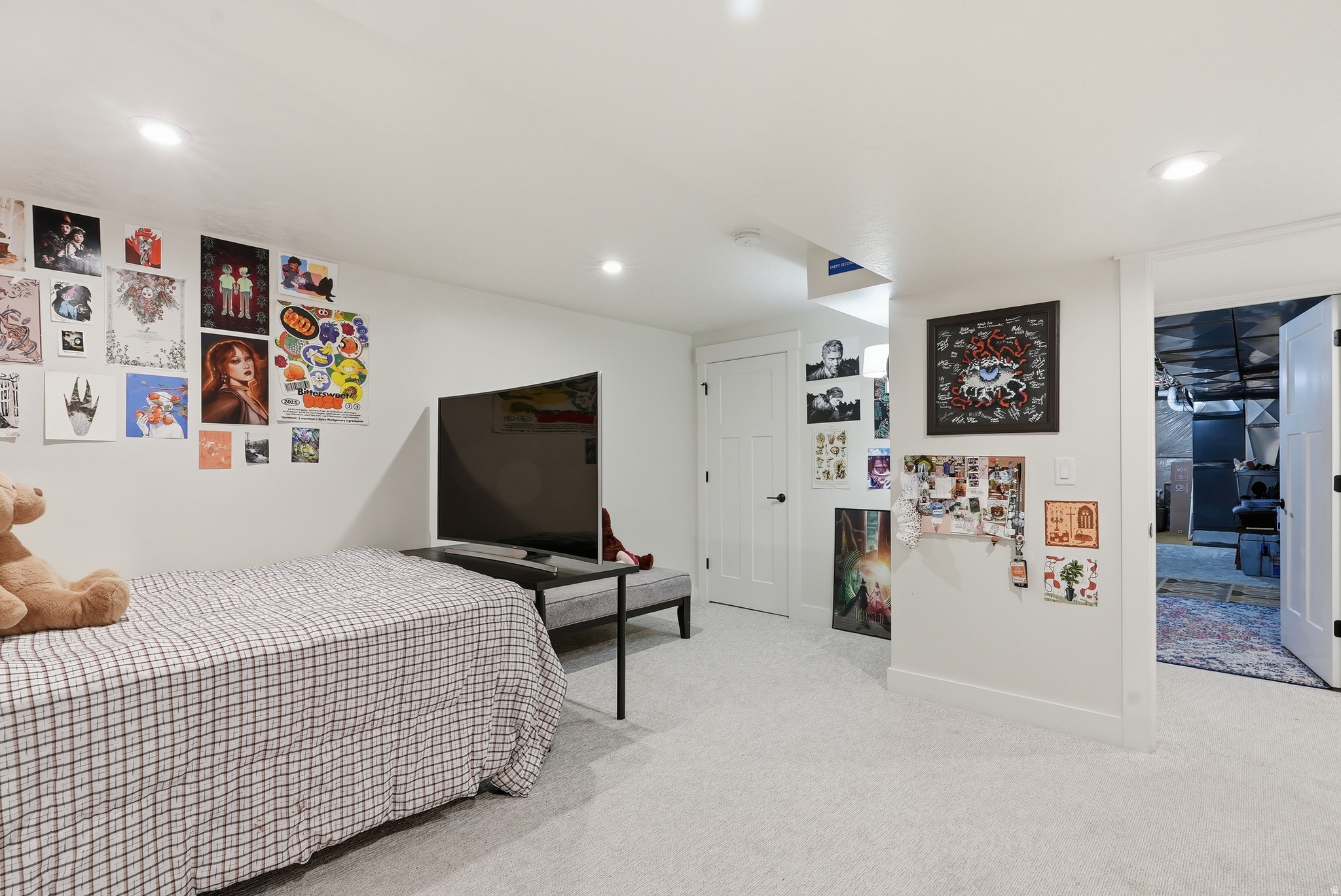 DAYBREAK - Residential