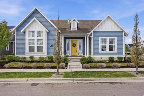 Photo of 11566 S HOLLY SPRINGS DR W, South Jordan, UT 84009 (MLS # 2151715)