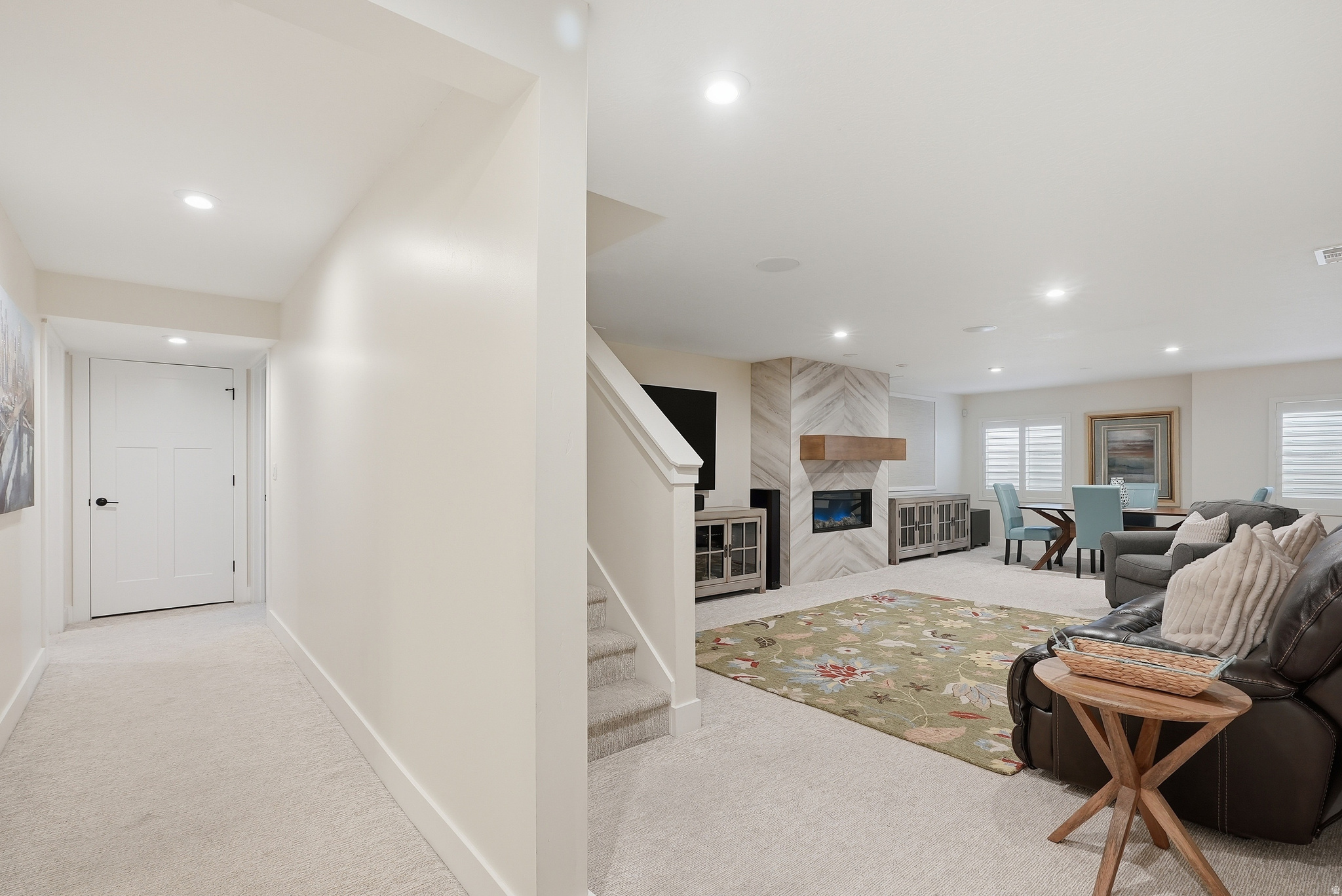 DAYBREAK - Residential