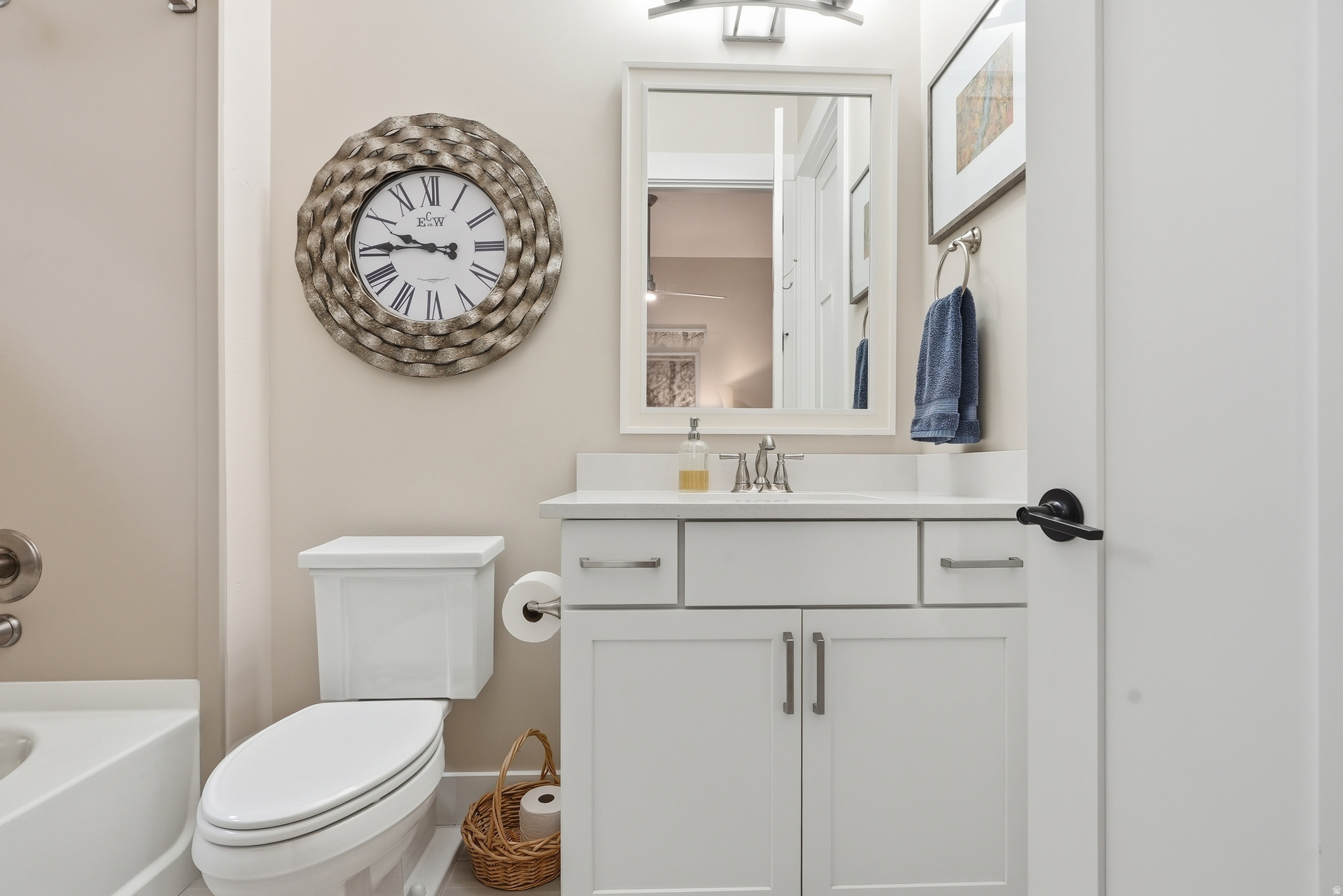 DAYBREAK - Residential