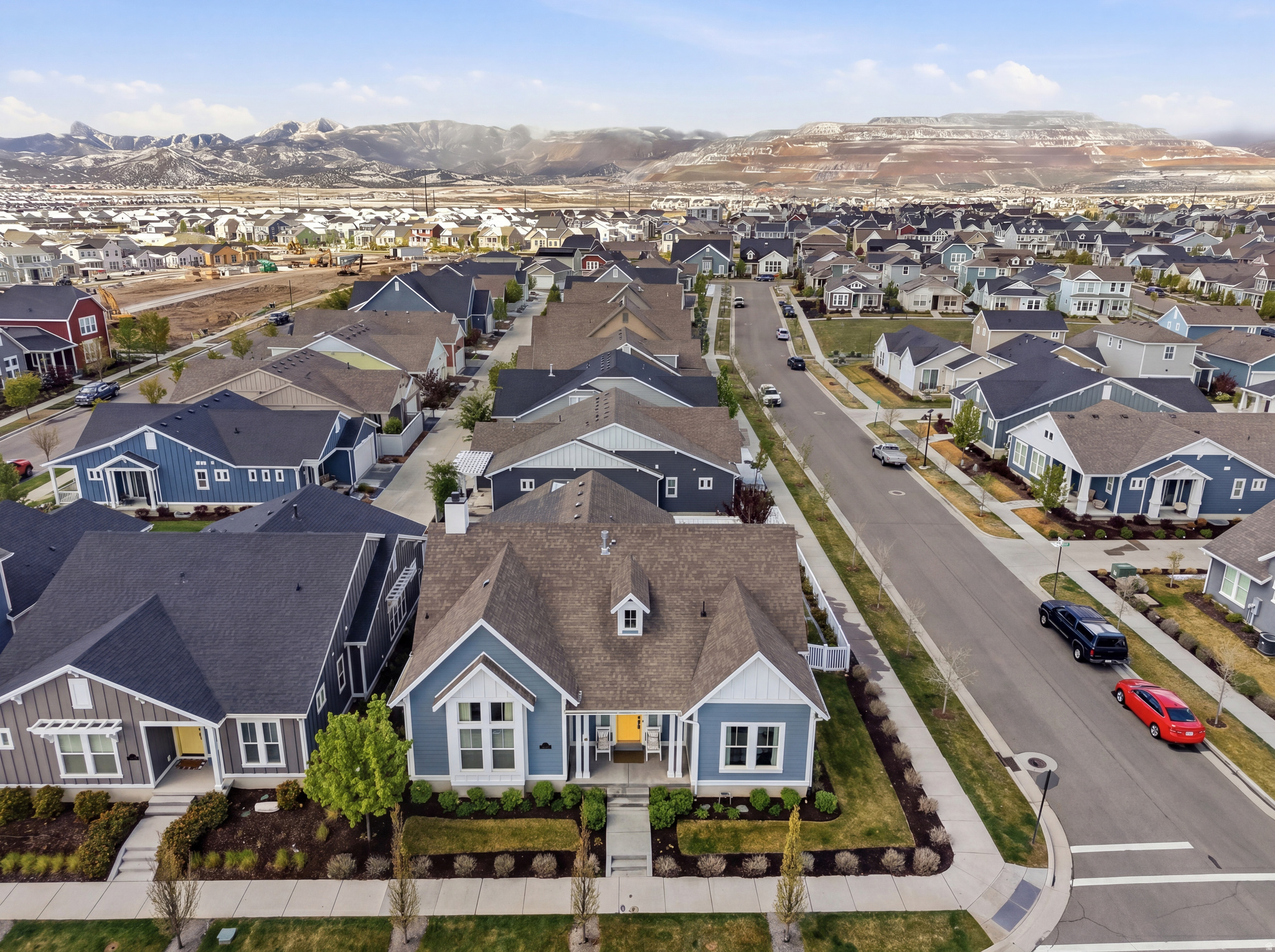 DAYBREAK - Residential