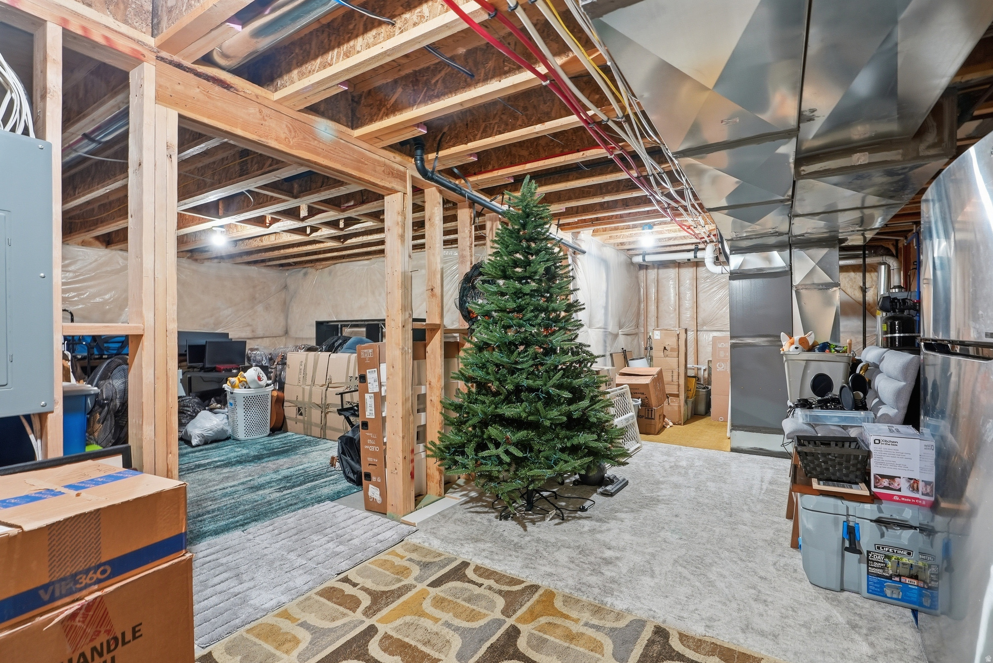 DAYBREAK - Residential