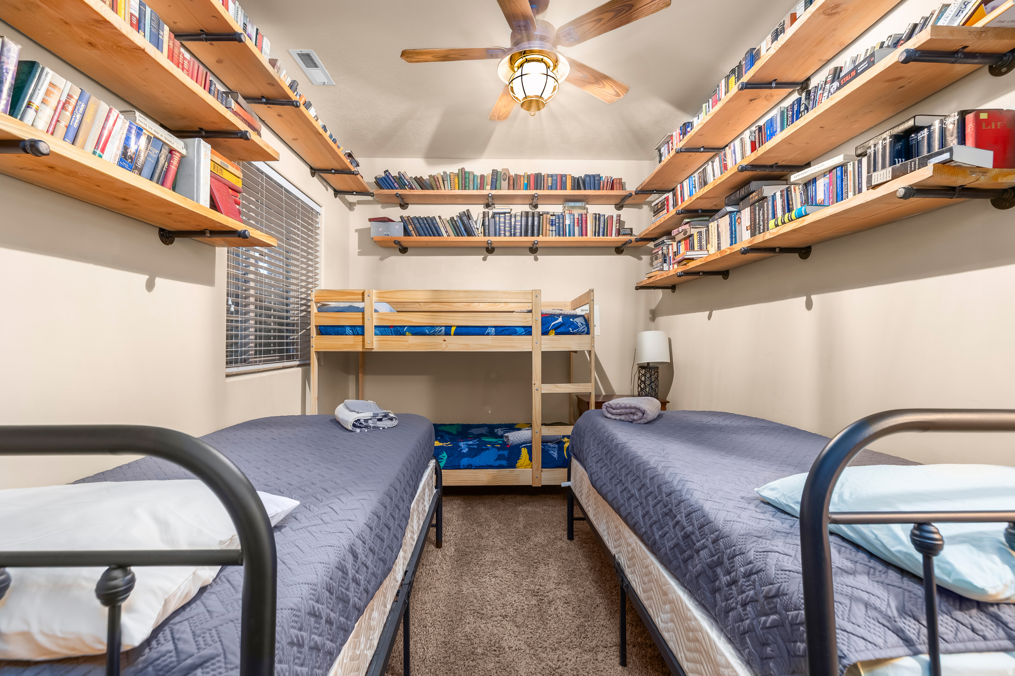 PALISADES SUBD - Residential