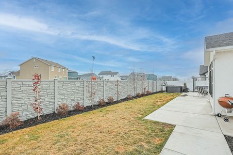 Tiny photo for 3301 S 2410 W, Syracuse, UT 84075 (MLS # 2136723)