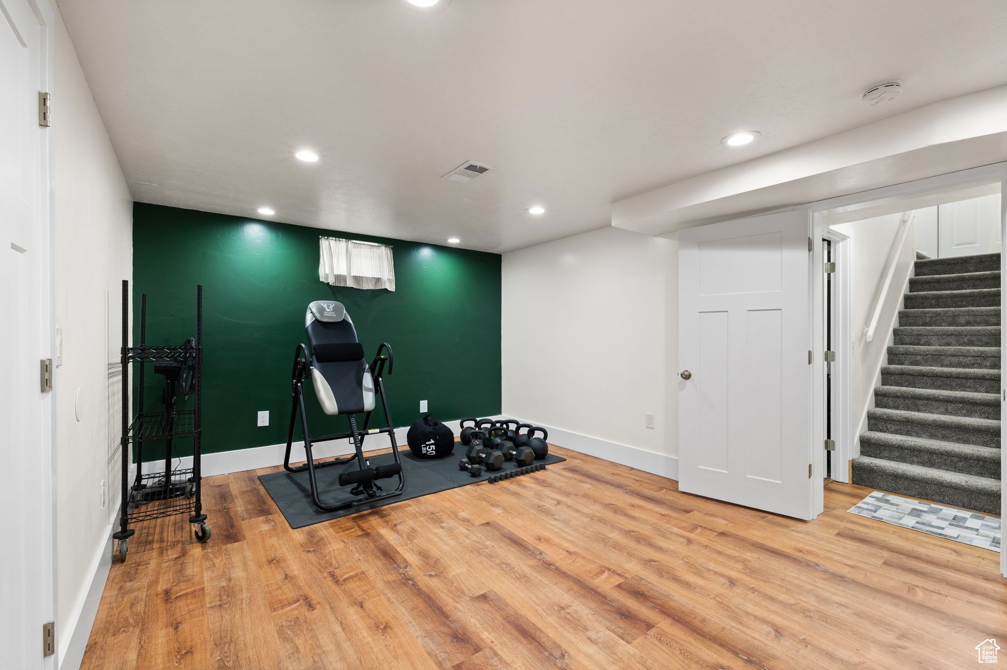 HENDERSON SUBDIVISIO - Residential Lease