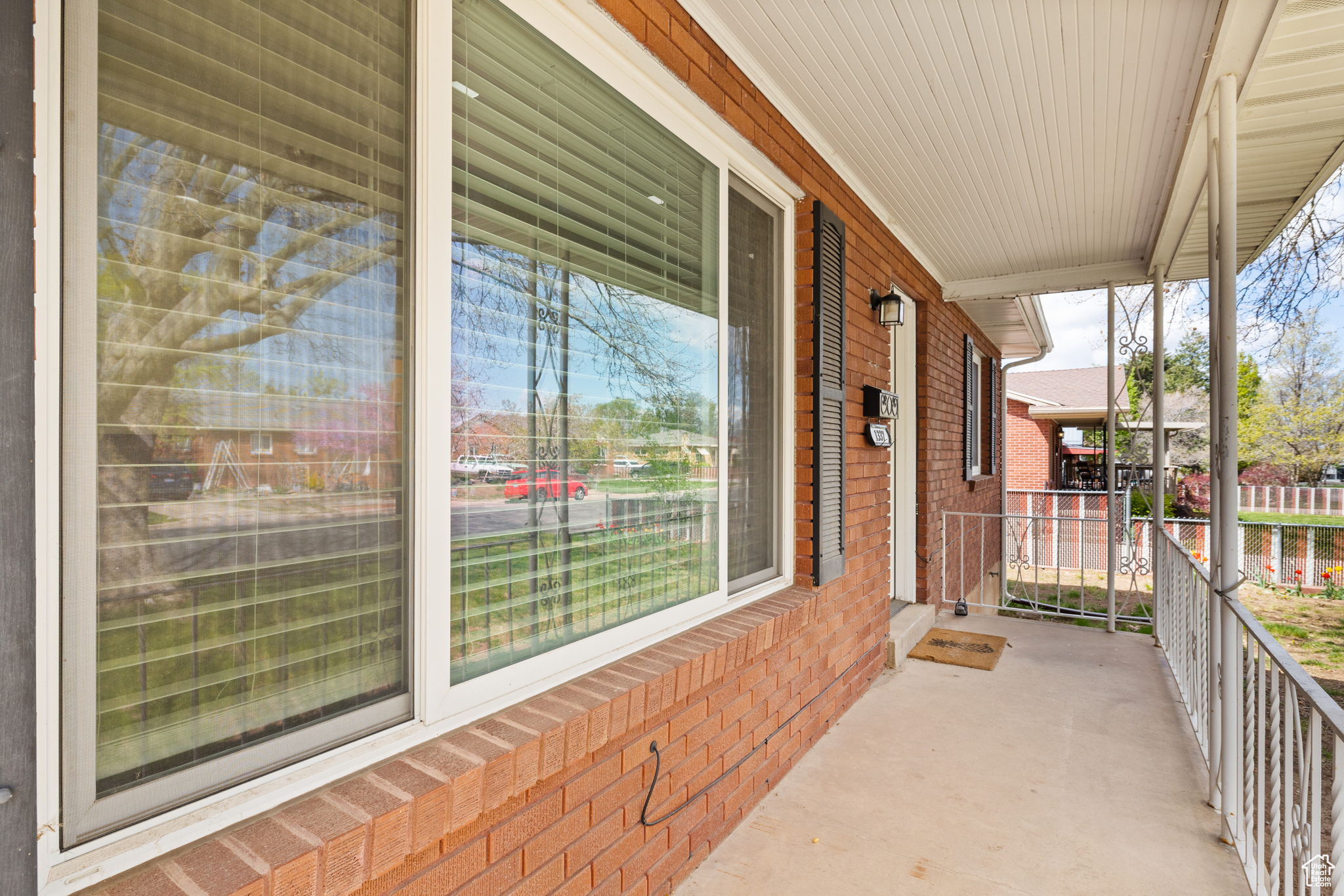 HENDERSON SUBDIVISIO - Residential Lease