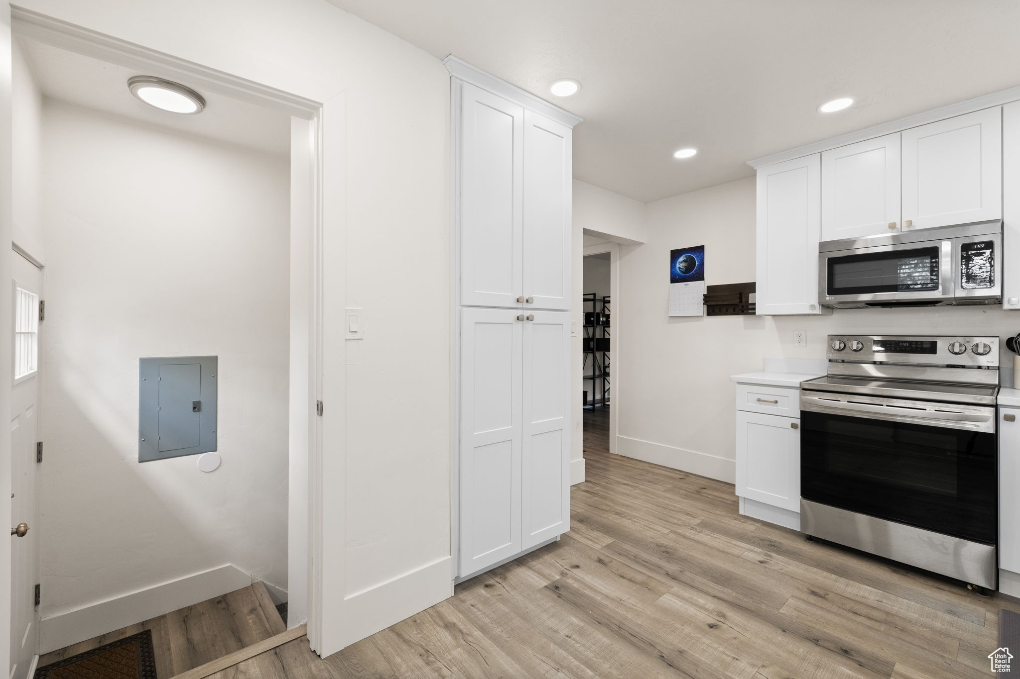 HENDERSON SUBDIVISIO - Residential Lease