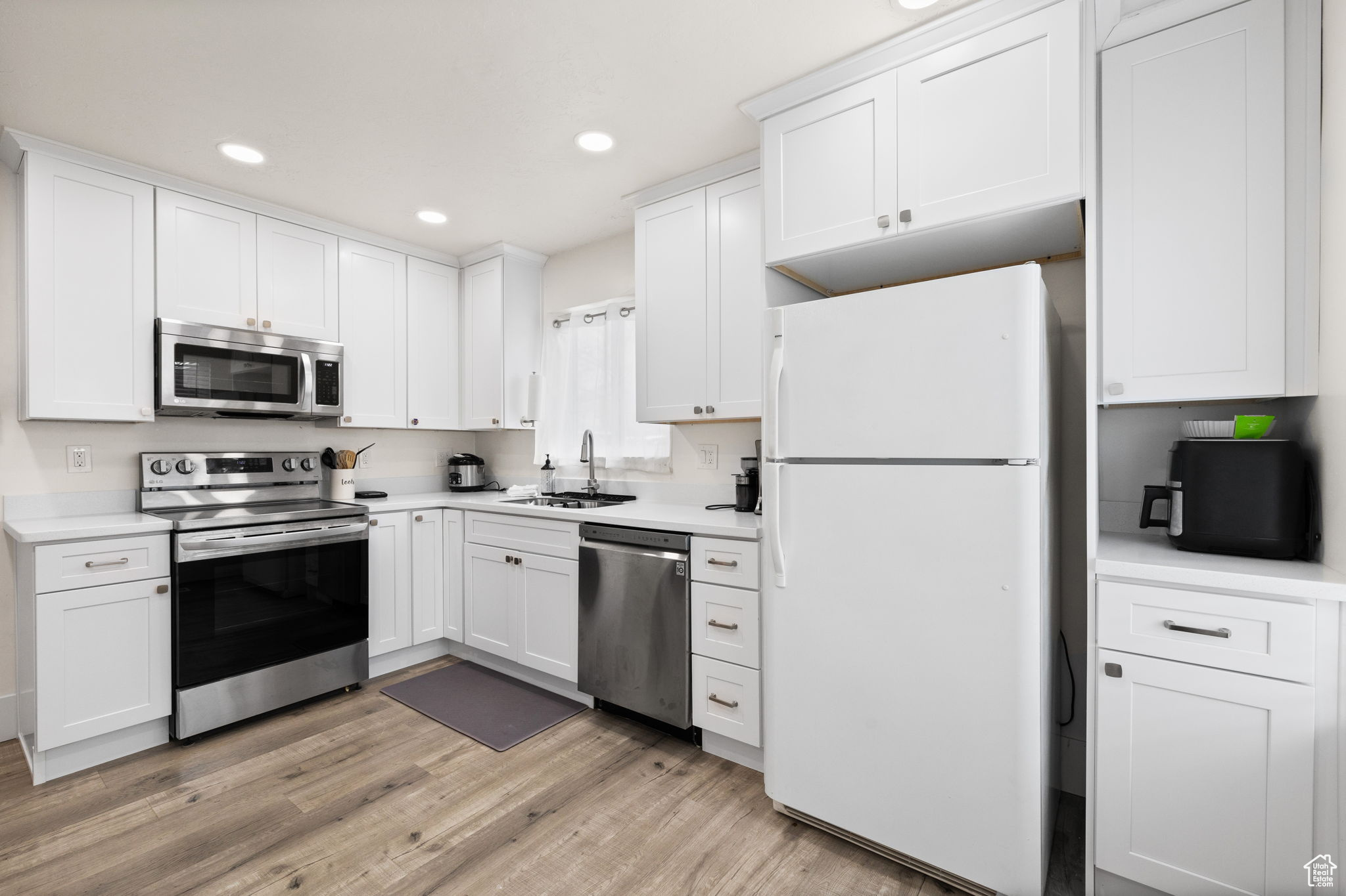 HENDERSON SUBDIVISIO - Residential Lease