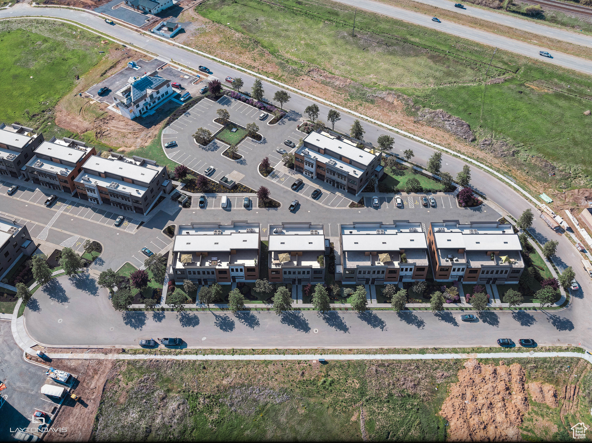 CANYON VIEW COMMONS - Commercial Sale