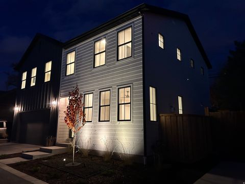 Tiny photo for 571 S MCCLELLAND ST, Salt Lake City, UT 84102 (MLS # 2124477)