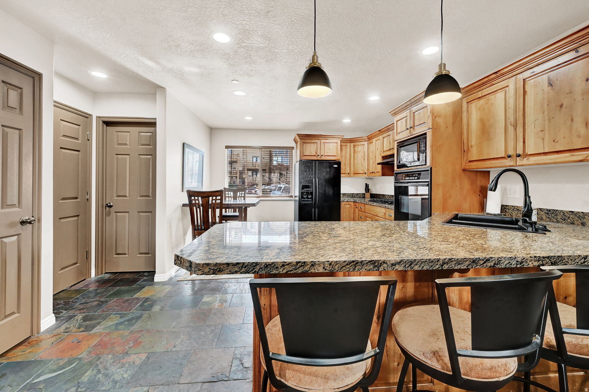 MOOSE HOLLOW - Residential