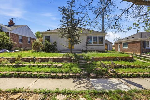 Tiny photo for 2140 E CRYSTAL AVE, Salt Lake City, UT 84109 (MLS # 2131941)