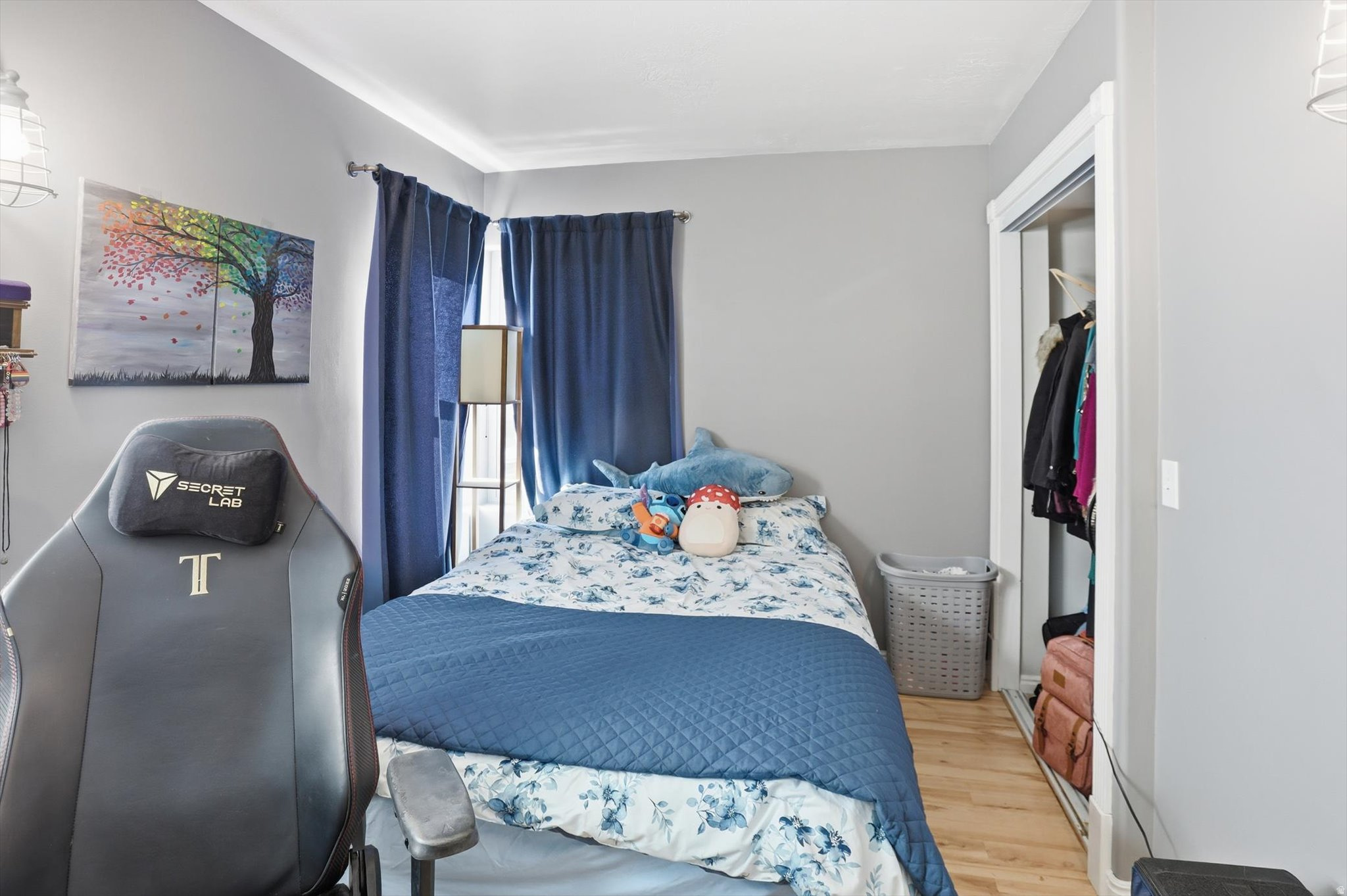 CRYSTAL HEIGHTS - Residential