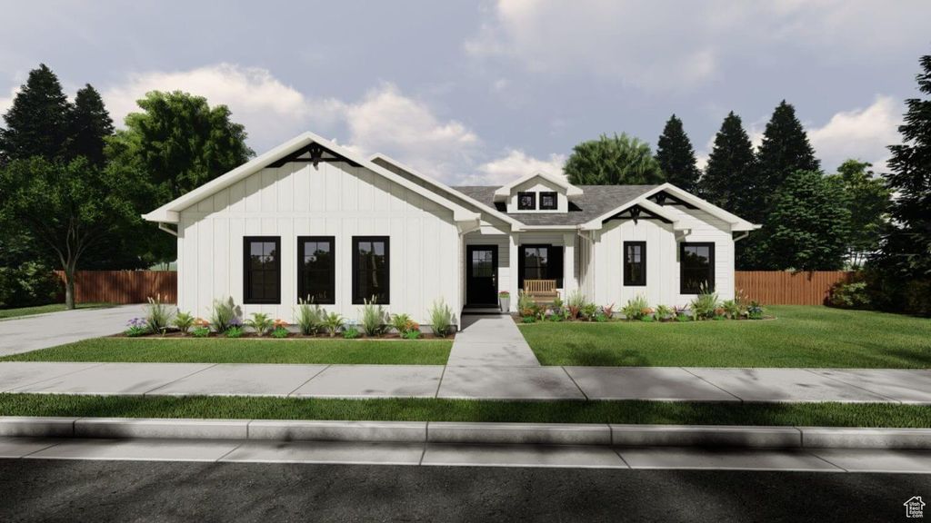 Photo of 808 W 70 N, Hyrum, UT 84319 (MLS # 2107770)