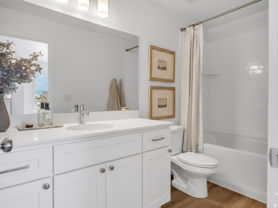 TOWNS AT 45TH & 5TH - Residential